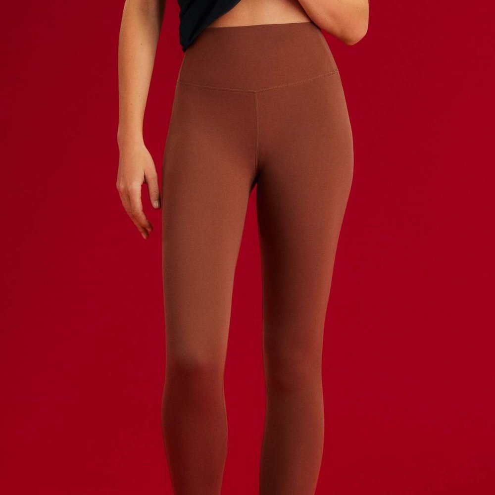 NWT Splits59 AIRWEIGHT HIGH WAIST 7/8 CAFE AU LAIT